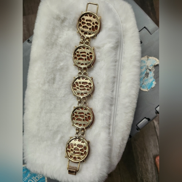 Kendra Scott Cassie Bracelet Goldstone - Picture 5 of 6